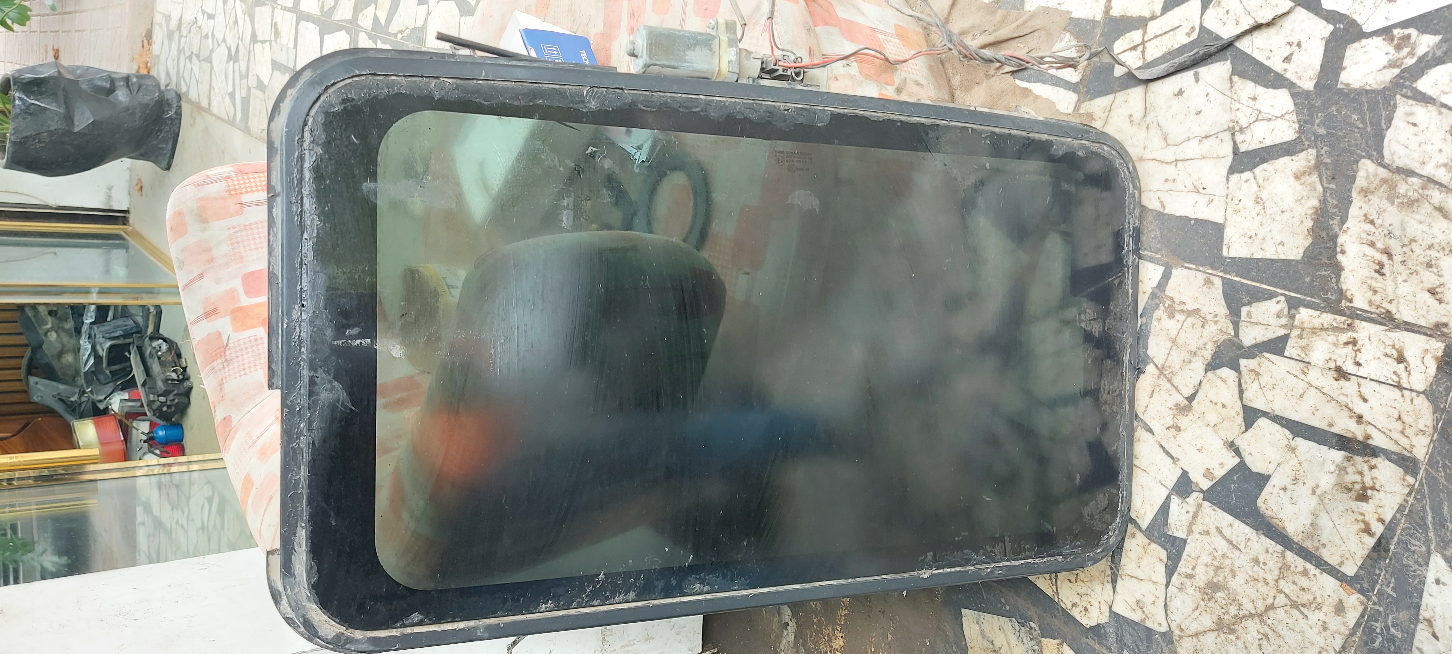 سانروف زانتیا استوک