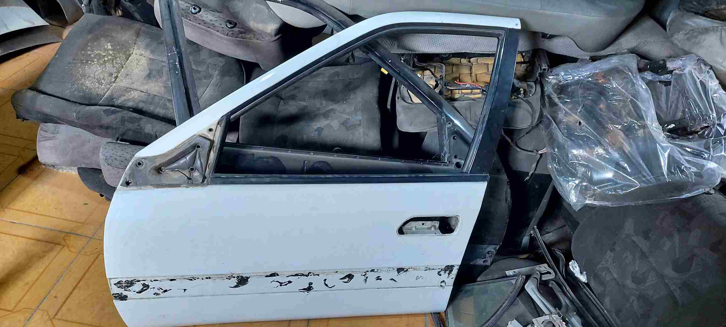 درب جلو چپ زانتیا استوک بی رنگ فرانسه